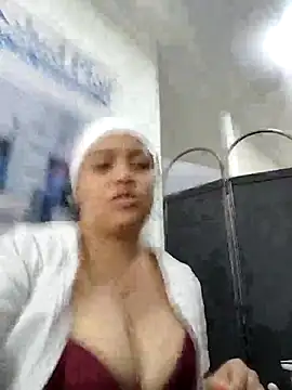 MILA  06 online show from April 2026 01:07:02 PM