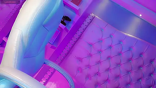 AithanaBlaze online show from December 2025 11:25:01 AM