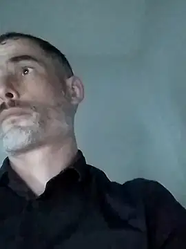 Snapshot of LeLoup49 chatting on February 2026 01:48:02 AM LeLoup49 online show from February 2026 01:48:02 AM