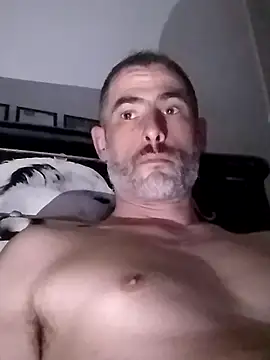 Snapshot of LeLoup49 chatting on February 2026 03:28:02 AM LeLoup49 online show from February 2026 03:28:02 AM