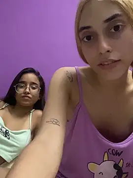 Snapshot of loirinhaaa chatting on February 2026 06:19:02 AM loirinhaaa online show from February 2026 06:19:02 AM