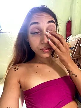 Snapshot of loirinhaaa chatting on January 2026 03:51:01 PM loirinhaaa online show from January 2026 03:51:01 PM