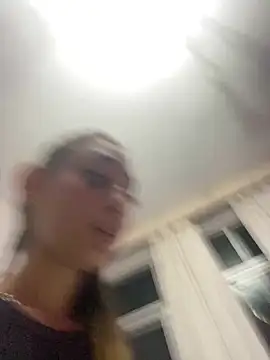 Snapshot of loirinhaaa chatting on February 2026 02:40:02 AM loirinhaaa online show from February 2026 02:40:02 AM