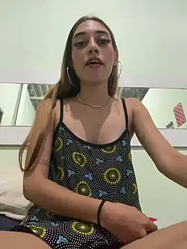 Snapshot of loirinhaaa chatting on February 2026 02:43:02 AM loirinhaaa online show from February 2026 02:43:02 AM