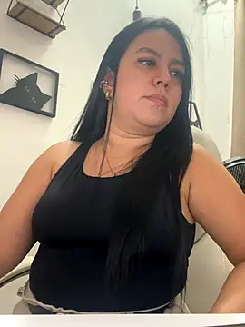 TessaCollinns online show from December 2025 04:28:02 PM