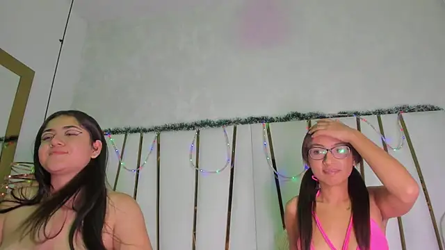 mia vy online show from November 2025 07:03:01 PM