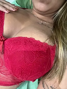 milklaas87 online show from April 2026 11:06:02 PM