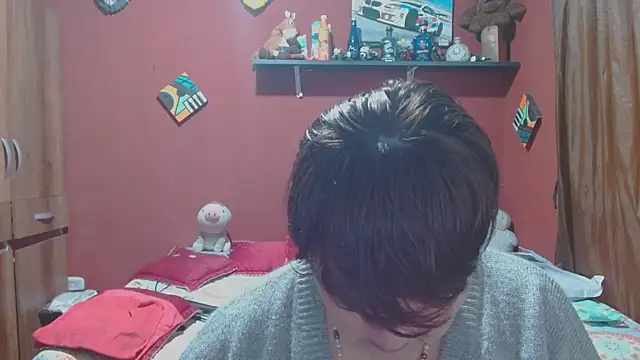 Snapshot of Sasharosee2 chatting on February 2026 12:03:02 PM Sasharosee2 online show from February 2026 12:03:02 PM