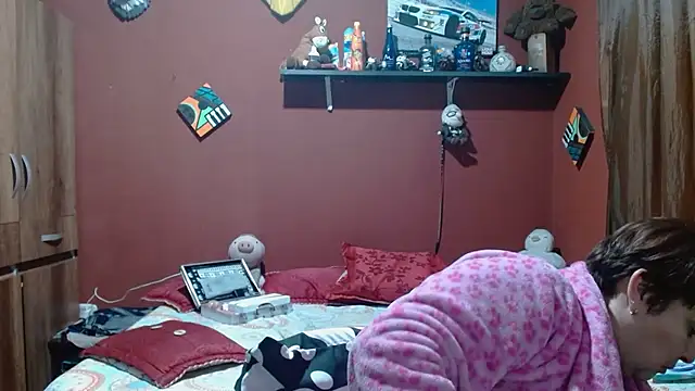 Snapshot of Sasharosee2 chatting on February 2026 12:16:02 PM Sasharosee2 online show from February 2026 12:16:02 PM