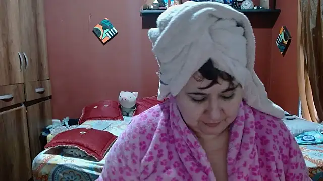 Snapshot of Sasharosee2 chatting on February 2026 12:12:01 PM Sasharosee2 online show from February 2026 12:12:01 PM