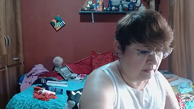 Snapshot of Sasharosee2 chatting on February 2026 03:34:02 PM Sasharosee2 online show from February 2026 03:34:02 PM