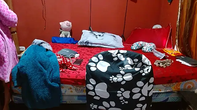 Sasharosee2 online show from May 2026 01:18:02 PM