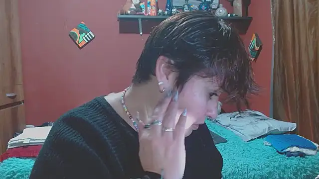 Snapshot of Sasharosee2 chatting on February 2026 12:17:02 PM Sasharosee2 online show from February 2026 12:17:02 PM