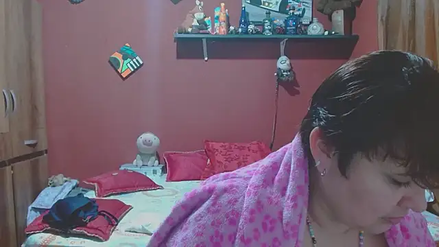 Snapshot of Sasharosee2 chatting on February 2026 12:16:02 PM Sasharosee2 online show from February 2026 12:16:02 PM