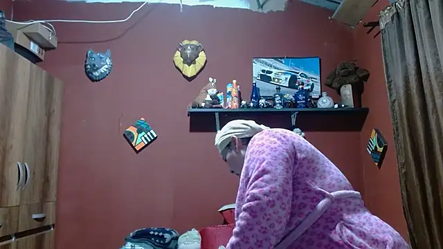 Snapshot of Sasharosee2 chatting on February 2026 12:16:01 PM Sasharosee2 online show from February 2026 12:16:01 PM