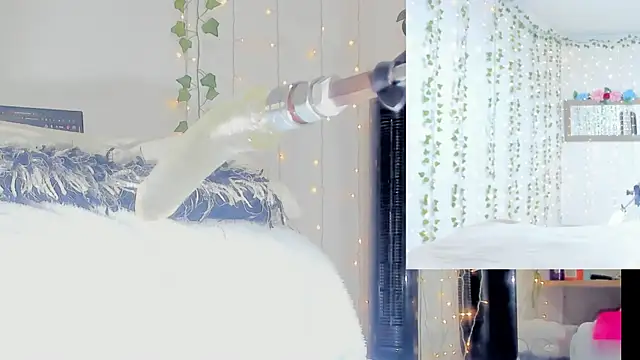 Ashley  Jones   online show from March 2026 08:59:01 AM