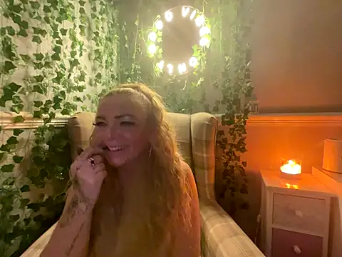 BonnyDesire online show from October 2025 07:22:02 PM