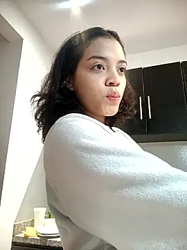  curiouskitten  online show from January 2026 03:56:01 AM