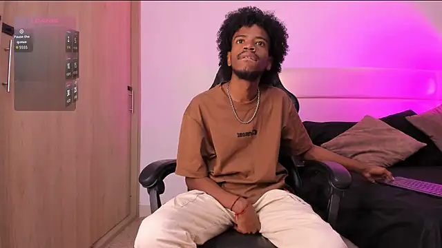 Snapshot of AllexJacob chatting on December 2025 01:21:02 PM AllexJacob online show from December 2025 01:21:02 PM