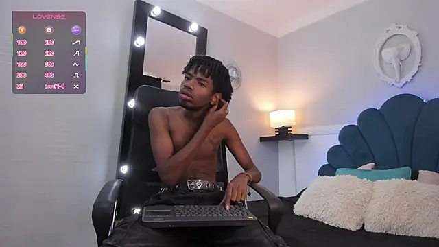 AllexJacob online show from October 2025 01:08:01 PM