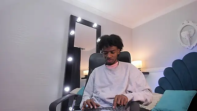 Snapshot of AllexJacob chatting on November 2025 02:22:02 PM AllexJacob online show from November 2025 02:22:02 PM