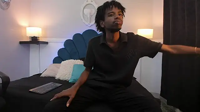 AllexJacob online show from October 2025 01:11:02 PM