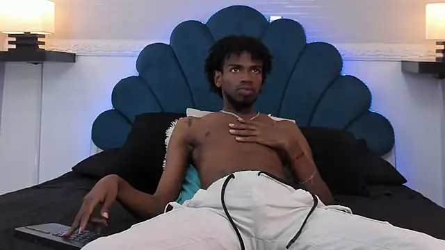 AllexJacob online show from September 2025 01:07:02 PM