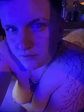 Snapshot of captaine_pioupiou chatting on September 2025 10:46:02 PM captaine pioupiou online show from September 2025 10:46:02 PM