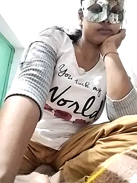 ms-naina online show from January 2026 06:00:01 PM