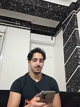 fuck   boyy online show from February 2026 07:05:01 PM