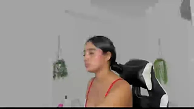 Snapshot of Dakota_x18 chatting on November 2025 08:13:02 PM Dakota x18 online show from November 2025 08:13:02 PM