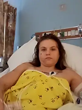 Snapshot of cicithtbitch chatting on October 2025 03:53:01 PM cicithtbitch online show from October 2025 03:53:01 PM