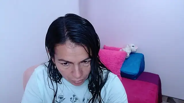 camilavargas  online show from March 2026 09:14:01 PM