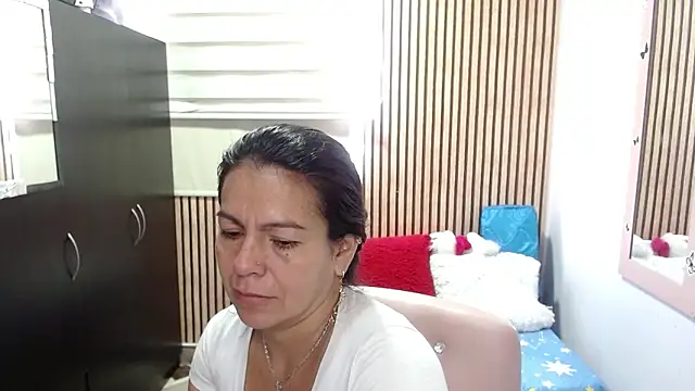camilavargas  online show from June 2026 02:48:02 PM