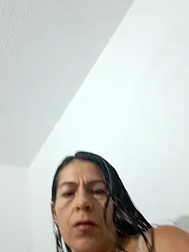 Snapshot of camilavargas_ chatting on December 2025 09:09:02 PM camilavargas online show from December 2025 09:09:02 PM