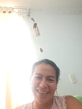 camilavargas  online show from May 2026 08:59:01 PM