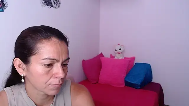 camilavargas  online show from March 2026 03:21:02 PM