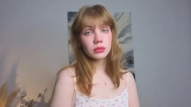 pienaple online show from November 2025 04:04:01 AM