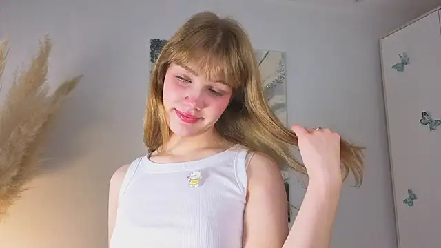 pienaple online show from October 2025 04:02:02 AM