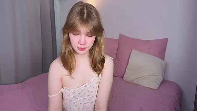 pienaple online show from February 2026 04:12:02 AM