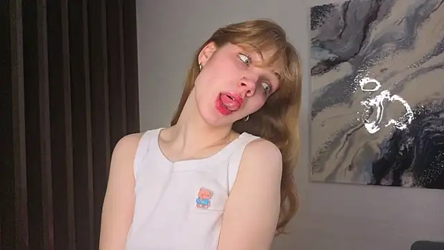 pienaple online show from November 2025 04:11:01 AM