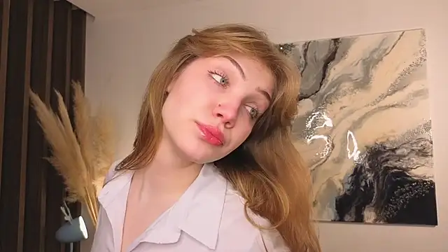 pienaple online show from January 2026 04:08:01 AM