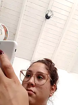 linameii online show from February 2026 04:29:02 PM