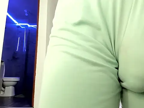Snapshot of marine_love chatting on May 2026 12:46:01 PM marine love online show from May 2026 12:46:01 PM