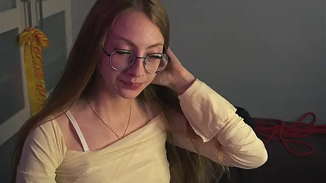 Snapshot of blissence chatting on September 2025 04:14:02 PM blissence online show from September 2025 04:14:02 PM