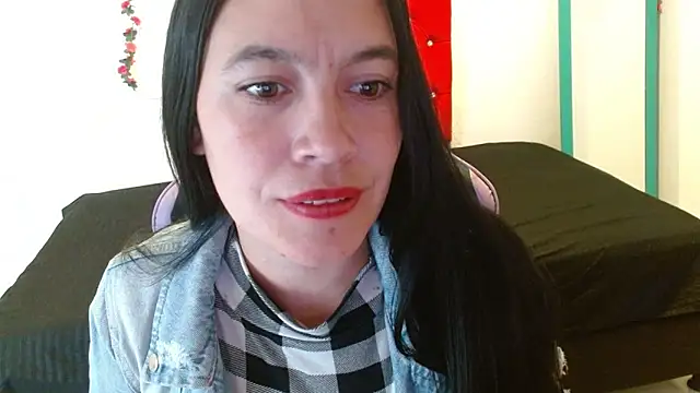 cristal1609 online show from January 2026 01:40:01 PM