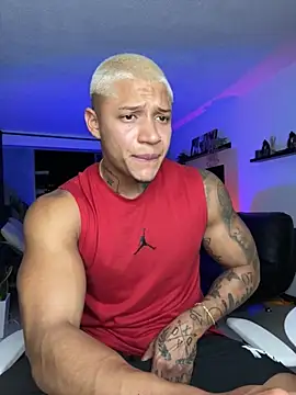 Snapshot of DiagoRockfield chatting on October 2025 12:09:02 AM DiagoRockfield online show from October 2025 12:09:02 AM