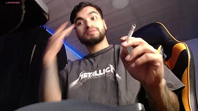 Snapshot of Chrys_harris77 chatting on September 2025 10:26:01 PM Chrys harris77 online show from September 2025 10:26:01 PM