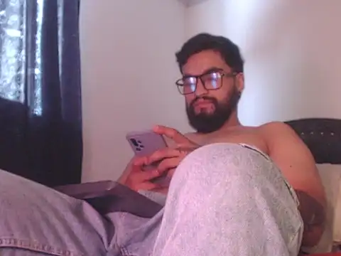 Chrys harris77 online show from May 2026 04:33:01 PM