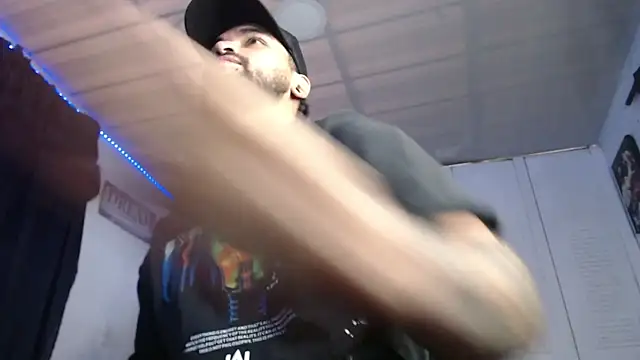 Snapshot of Chrys_harris77 chatting on October 2025 09:48:02 PM Chrys harris77 online show from October 2025 09:48:02 PM